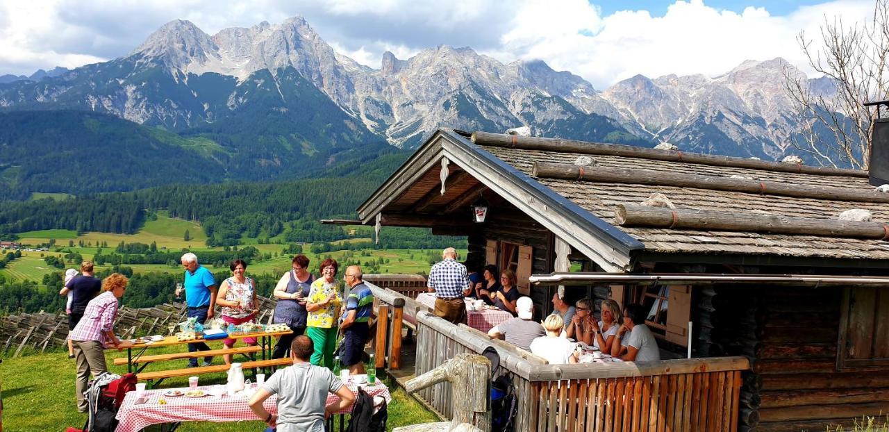 Hotel Schoerhof Saalfelden Екстериор снимка