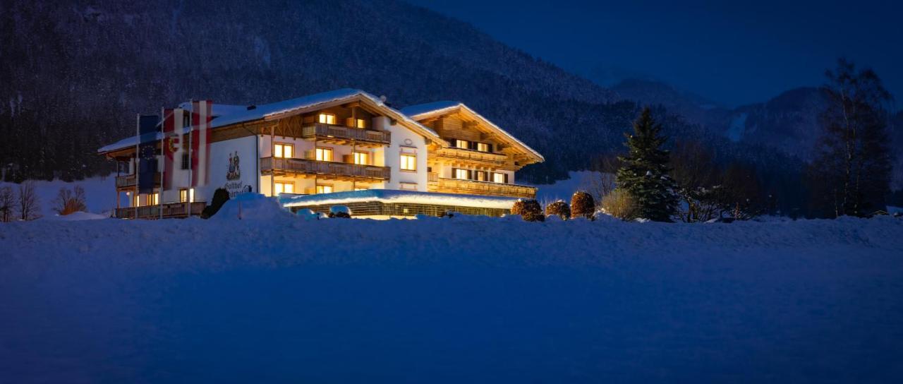 Hotel Schoerhof Saalfelden Екстериор снимка