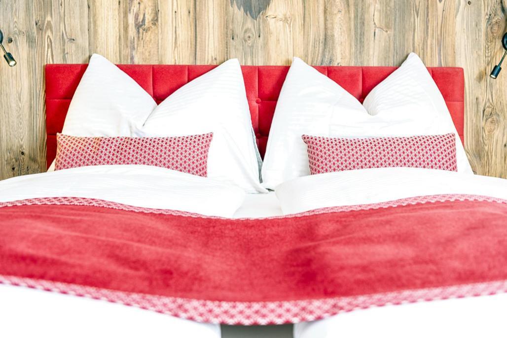 Hotel Schoerhof Saalfelden Екстериор снимка